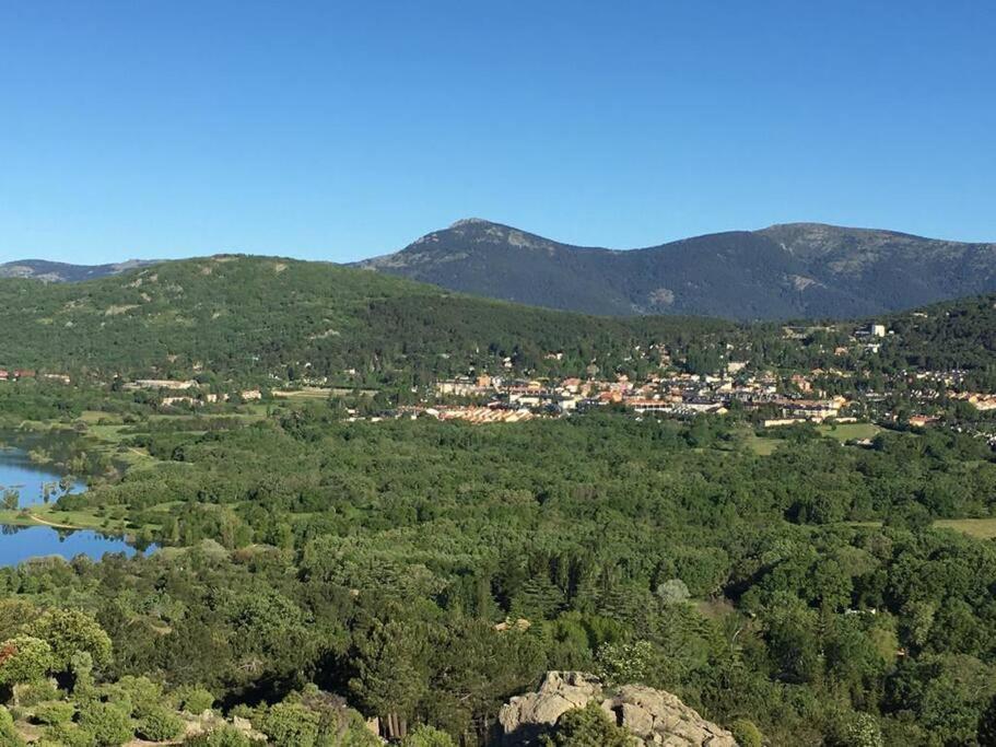 Nima Navacerrada Βίλα Εξωτερικό φωτογραφία